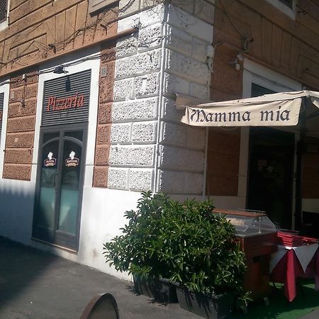 Happy Rome Hostel Bagian luar foto
